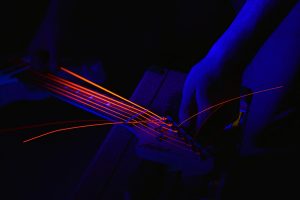 Read more about the article 【電波 (RF) 緊緻原理】電波如何促進膠原蛋白新生並達到拉提效果？