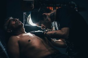 Read more about the article 【電波與音波合併療程】混合技術是否能提升治療效果？