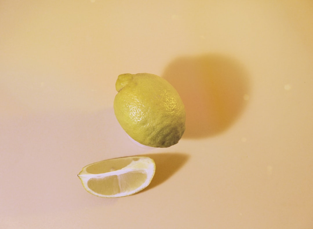 You are currently viewing 【杏仁酸功效】杏仁酸功效解析：適合的膚質與常見搭配療程